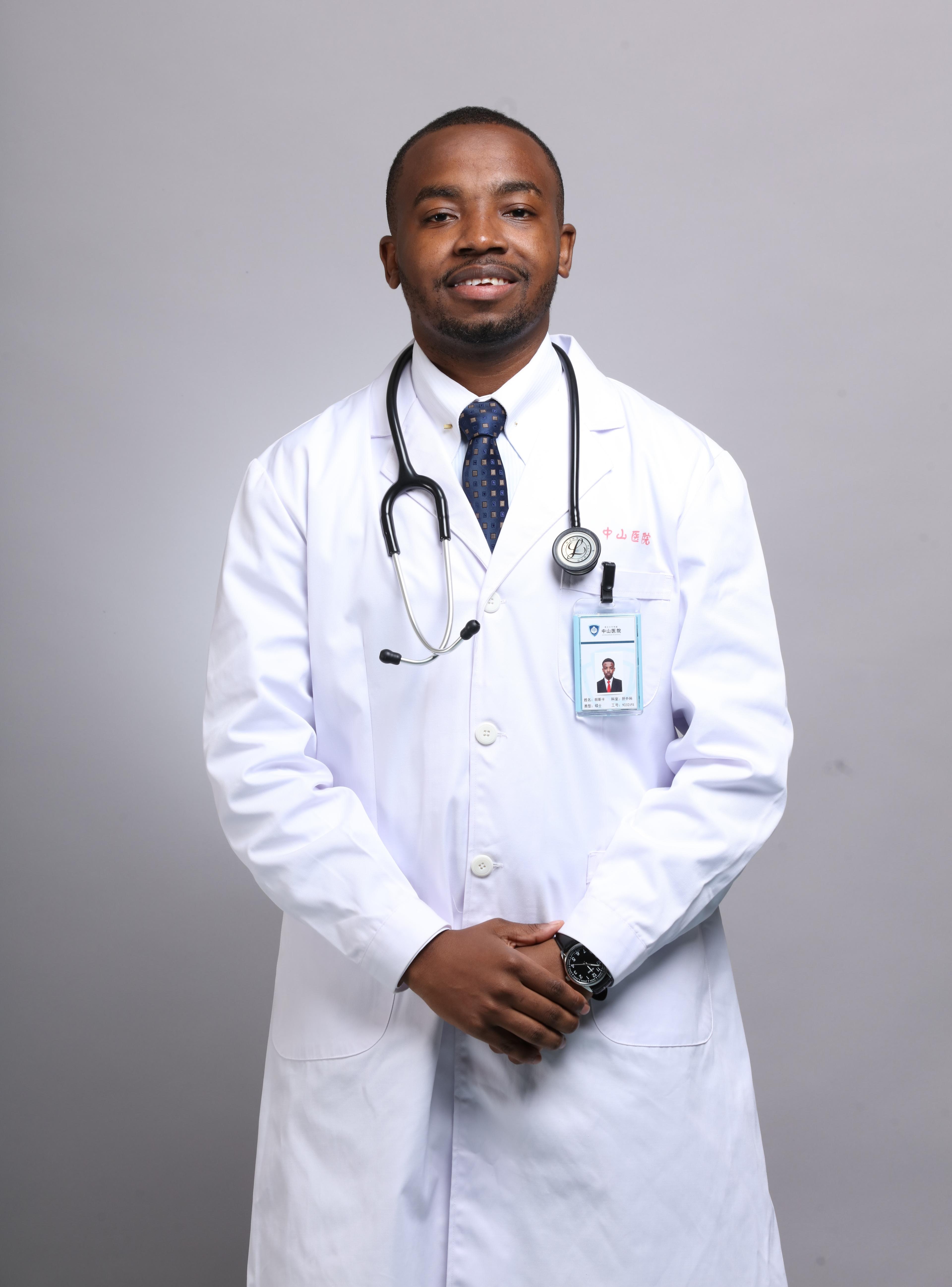 Dr. Pascal Kwangwari